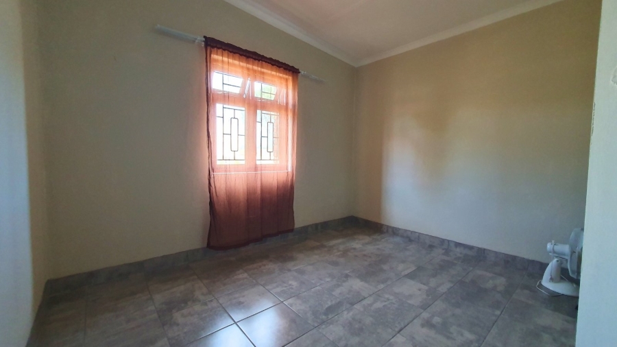2 Bedroom Property for Sale in Albertinia Western Cape
